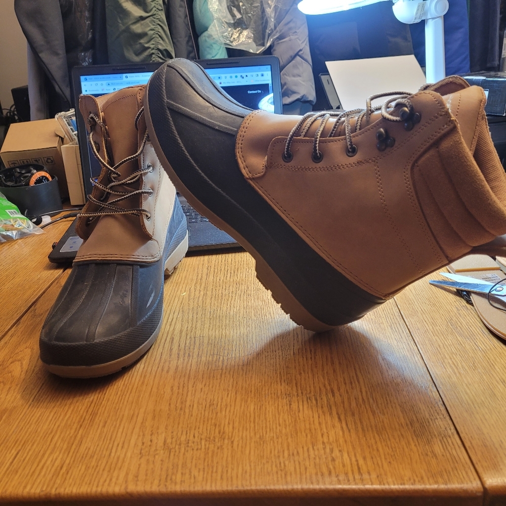 Man's  Boots